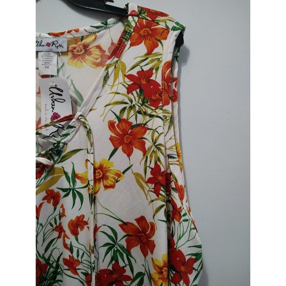 Beautiful Plus Size Long Length Floral Blouse Size 3X with front v neck ties - Picture 3 of 10